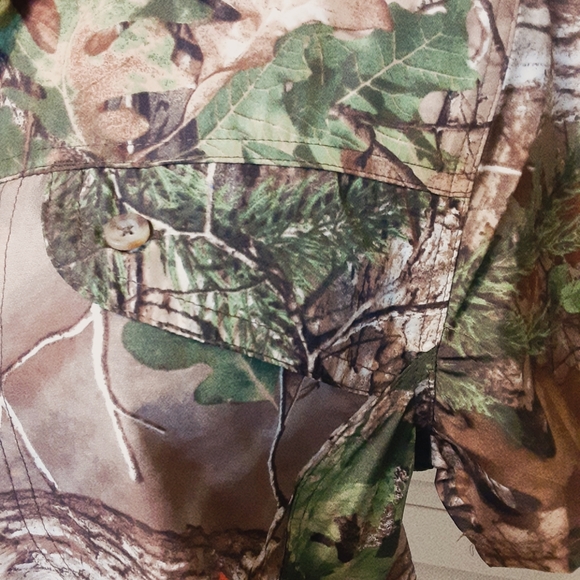 Camouflage Dura-Cool Technology Scotchguard Protect Button Down Top - Picture 8 of 16